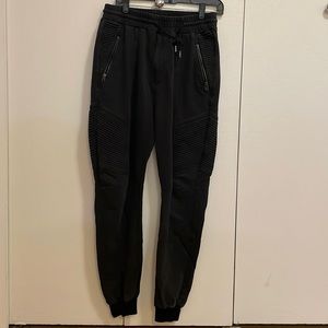 Harrison Wong men black fashion joggers with pleats size large zip pockets